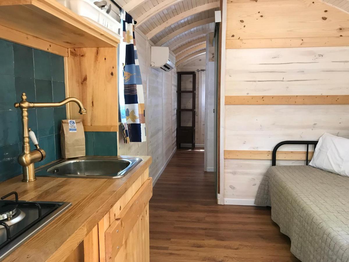 Camping L'Alguer 莱斯普拉内斯德奥斯托莱斯 外观 照片