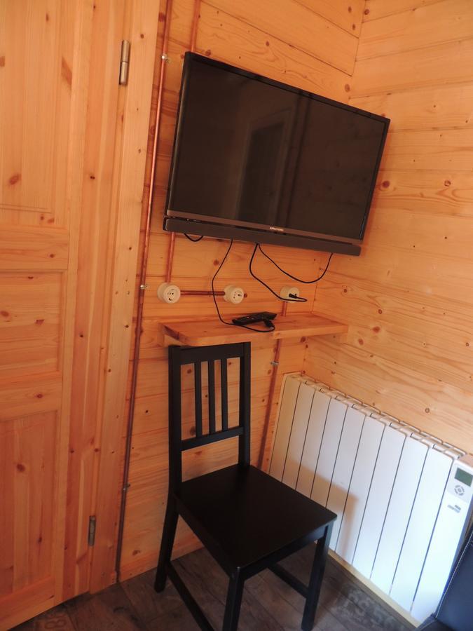 Camping L'Alguer 莱斯普拉内斯德奥斯托莱斯 外观 照片